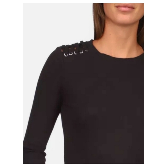 MICHAEL KORS Lace Up Shoulder Long Sleeve Shirt - Picture 2 of 12